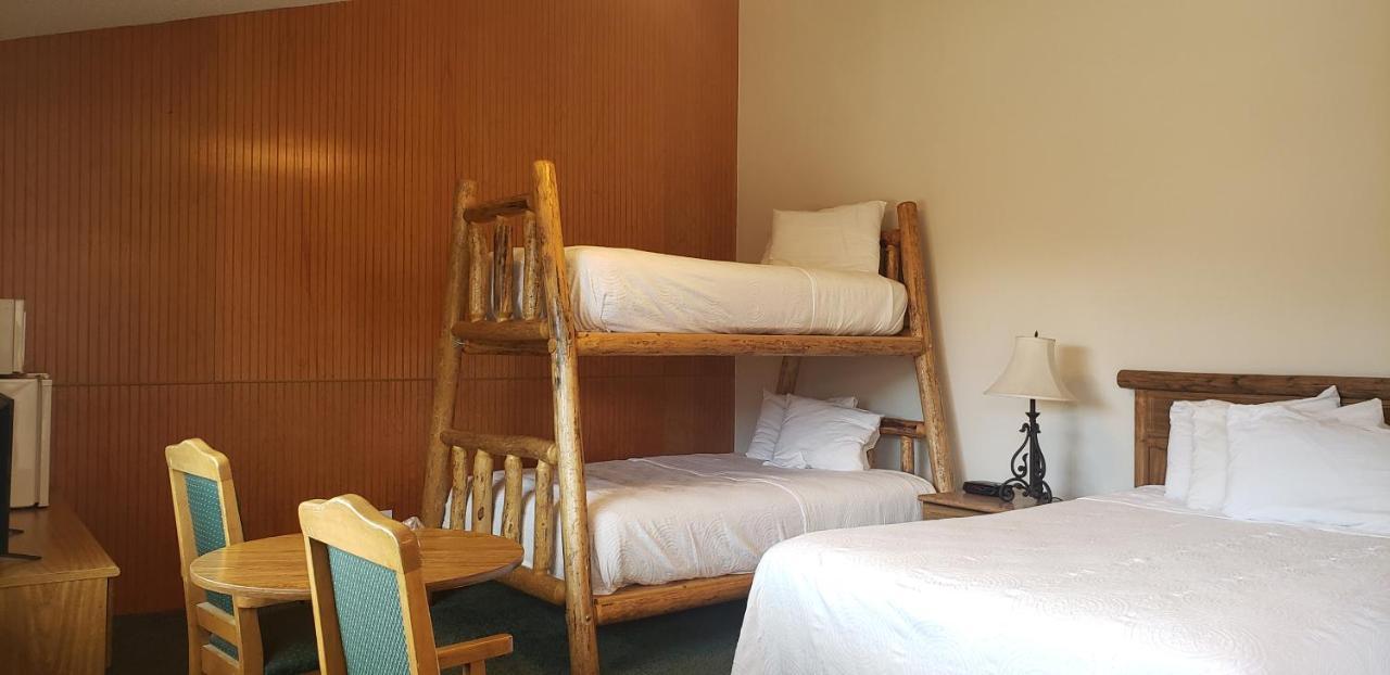 Big Bear Motel Cody Zewnętrze zdjęcie