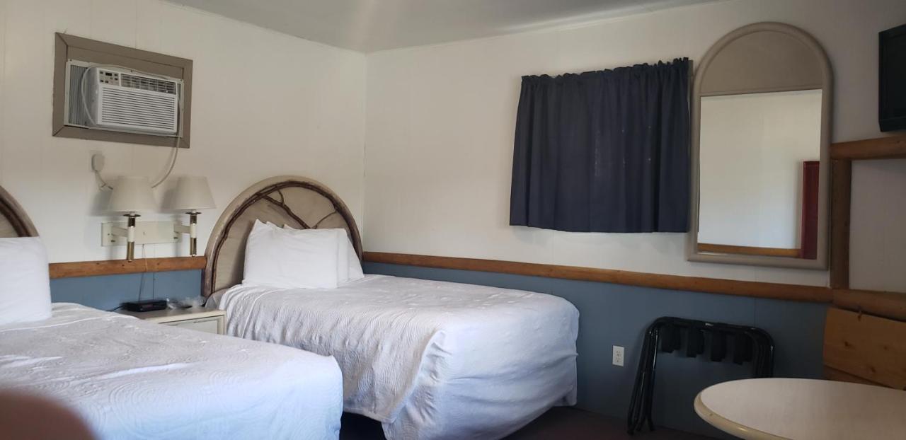 Big Bear Motel Cody Zewnętrze zdjęcie